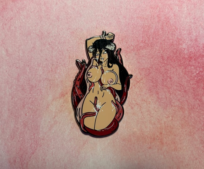 Limited Edition - November Patreon Pin 2022