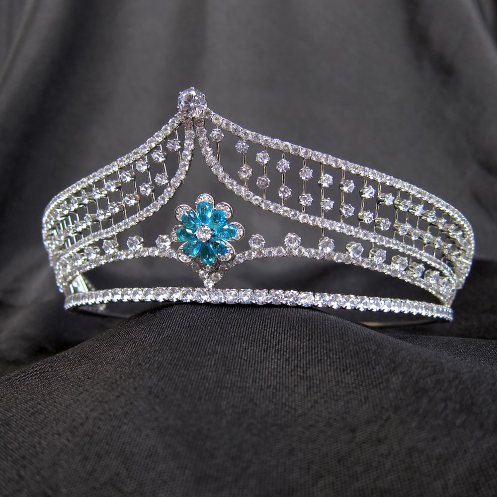 Image of Daisy of Blue tiara 