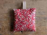 Image 2 of Loving birds linocut lavender bag with william morris fabric