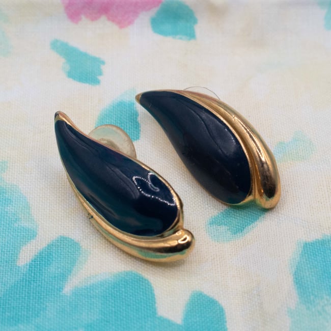 Art Deco Midnight Blue & Gold Tone Drop Pierced Earrings