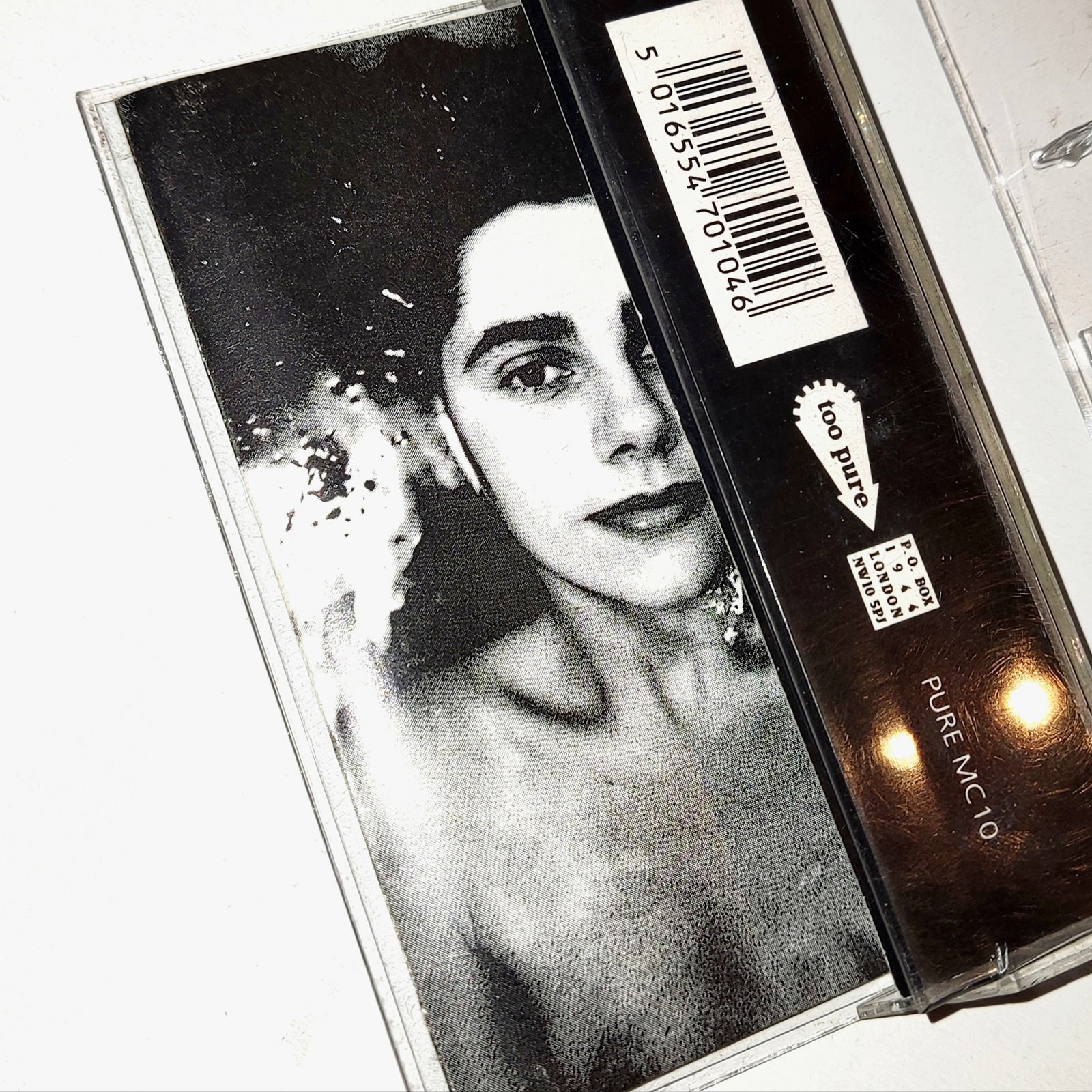 P J Harvey「DRY」 Dry - Album by PJ Harvey - Apple Music