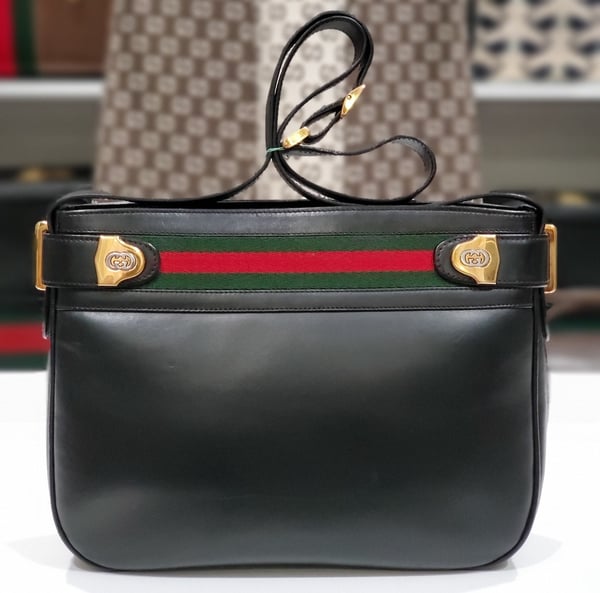 Image of Vtg. Gucci Black Leather Shoulder Bag.