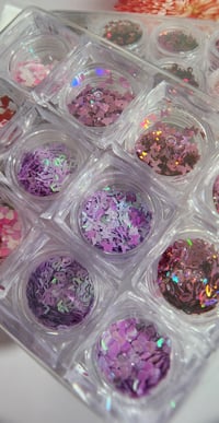 Image 3 of Valentine's Glitter box 