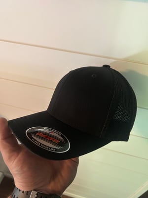 Pompano fishing side patch hat 