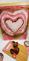 GEODE HEART BOX PINK AND GOLD