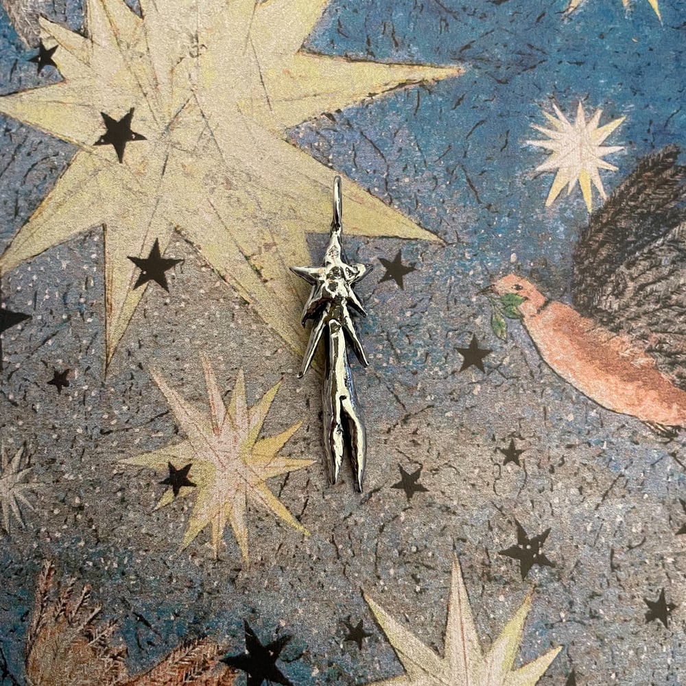 Stargazer Pendant - Oxidized Silver