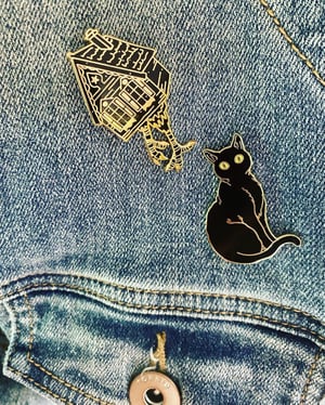 Pippin Gold Pin