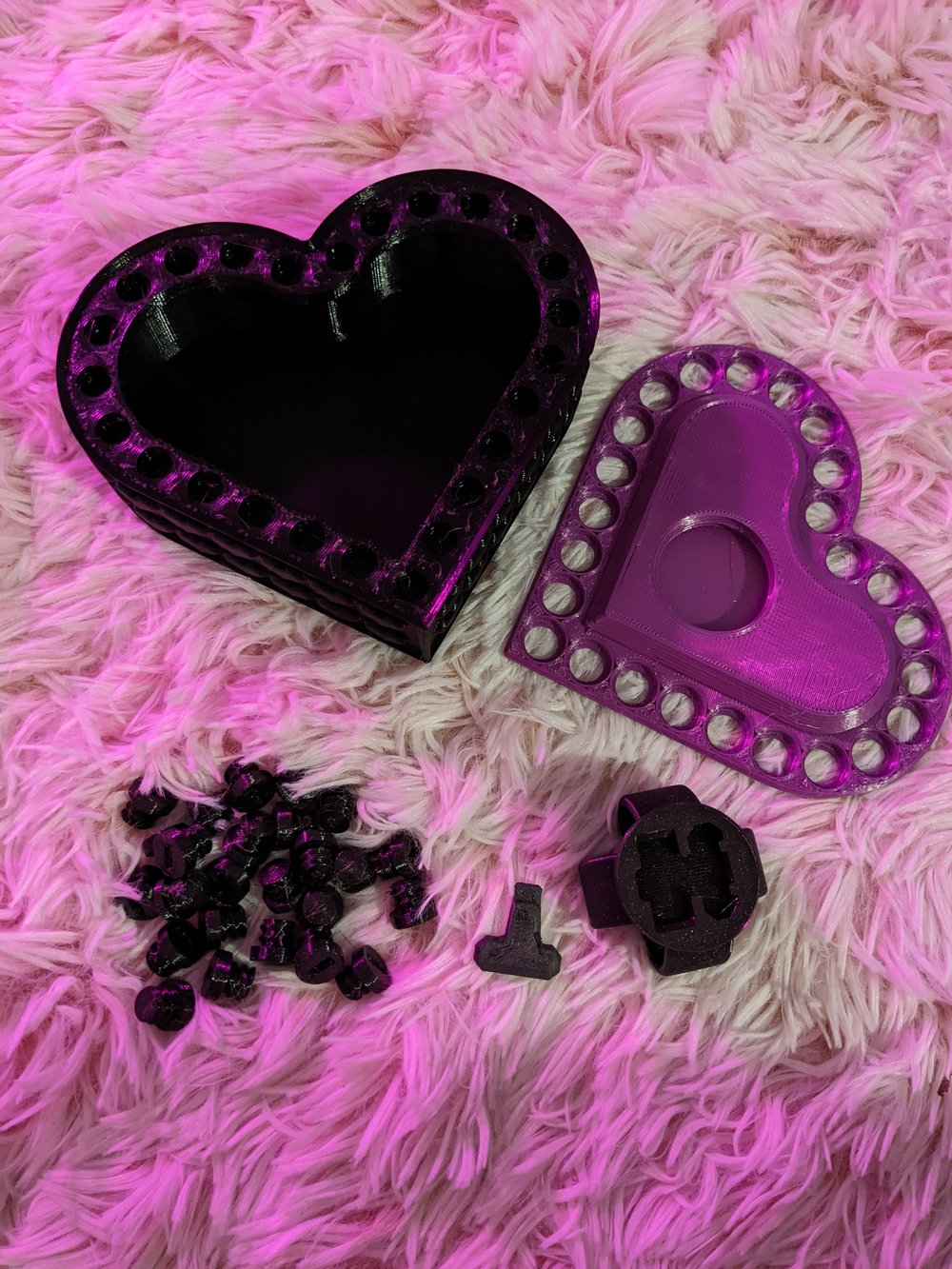 Image of heart shape puzzle box