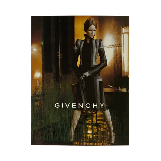 Image of Givenchy Couture Fall Winter 1998 - Steven Meisel