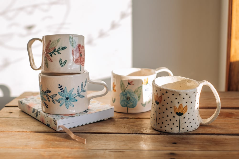 Image of Tazas Rústicas de gres, Ilustradas. Piezas únicas