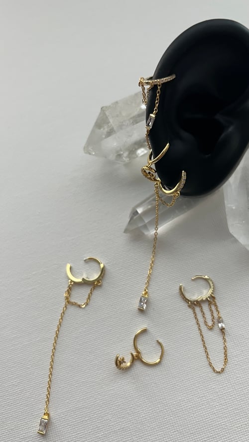 Image of RICH GIRL • Accent Earrings Set
