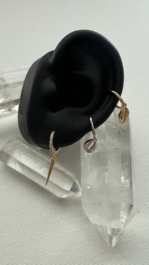 Image of GETI • Cowrie Earrings Set
