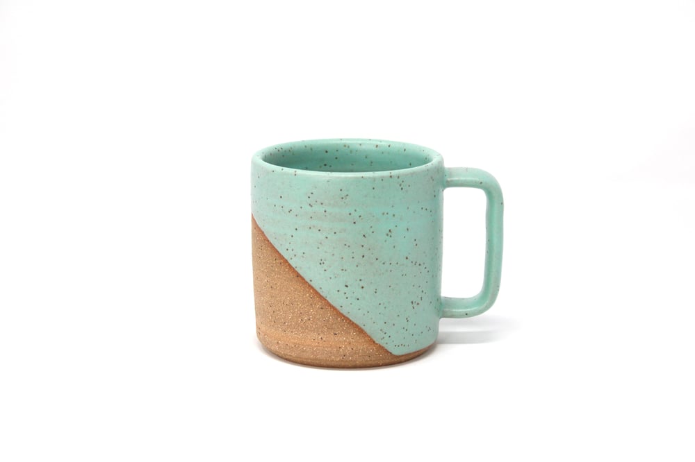 Image of Classic Angle Dip Mug - Seafoam, Speckled Clay