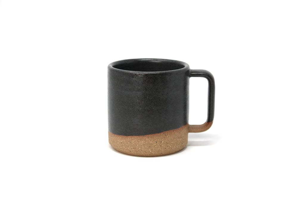 Image of Classic 3/4 Dip Mug - Charcoal, Speckled Clay