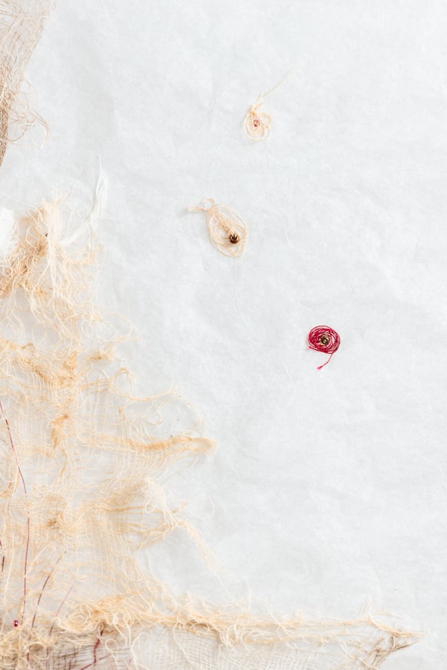 Lambeau d'étoffe fleuri