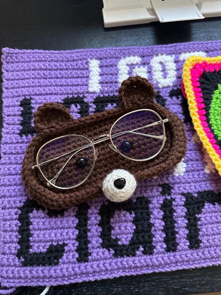 Image of Bear Glasses Holder