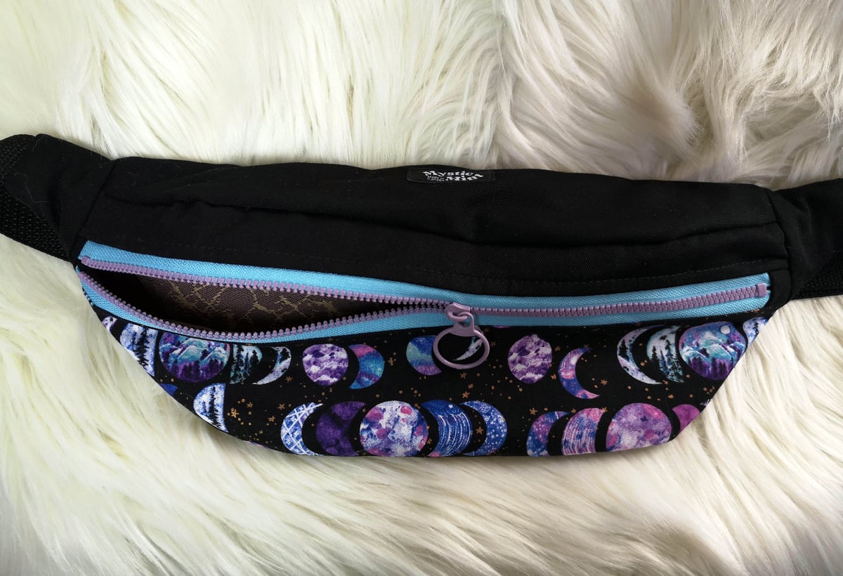Image of ***SOLD*** It's a Phase Crossbody Bag