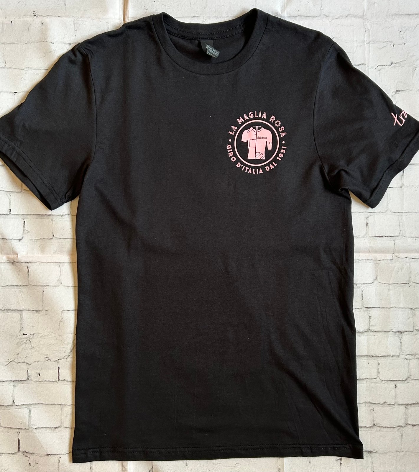 La Maglia Rosa tee | Tranquillo Cycling