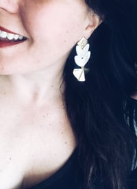 Image 3 of Gala Gold Vibe