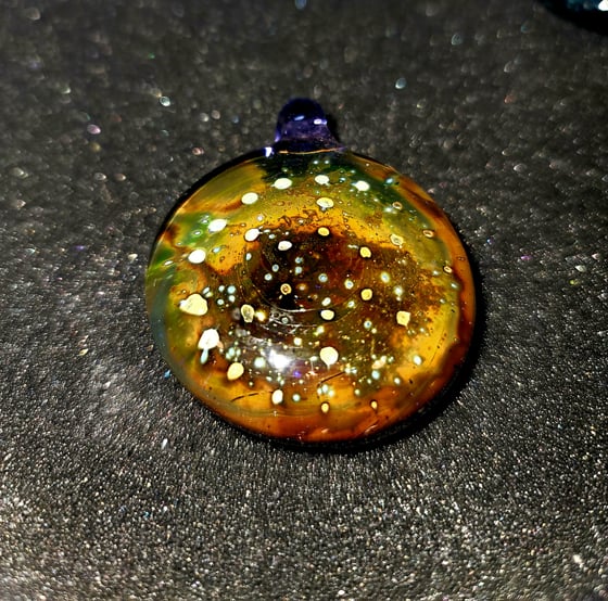 Image of Spaced Out Air Trap Pendant (UV Reactive)