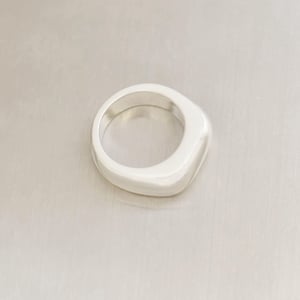 Image of BEAN no.1 solid framed 950 silver ring