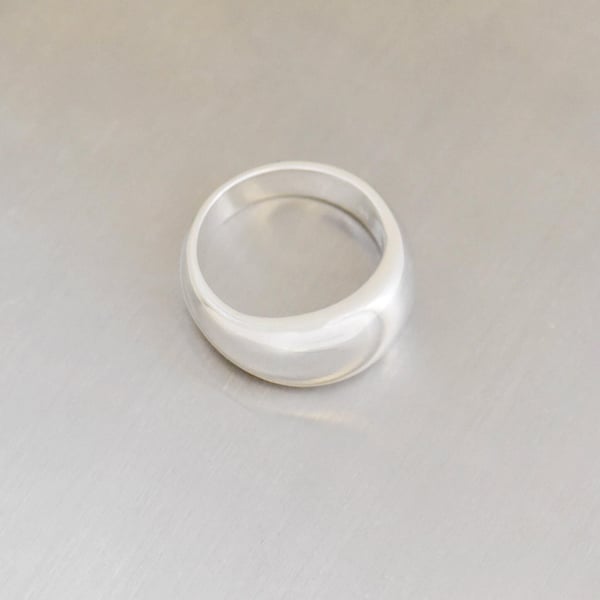 Image of BEAN no.2 solid framed 950 silver ring