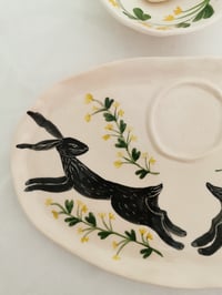 Image 2 of Bandeja de liebres para aperitivo. 