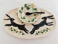 Image 1 of Bandeja de liebres para aperitivo. 