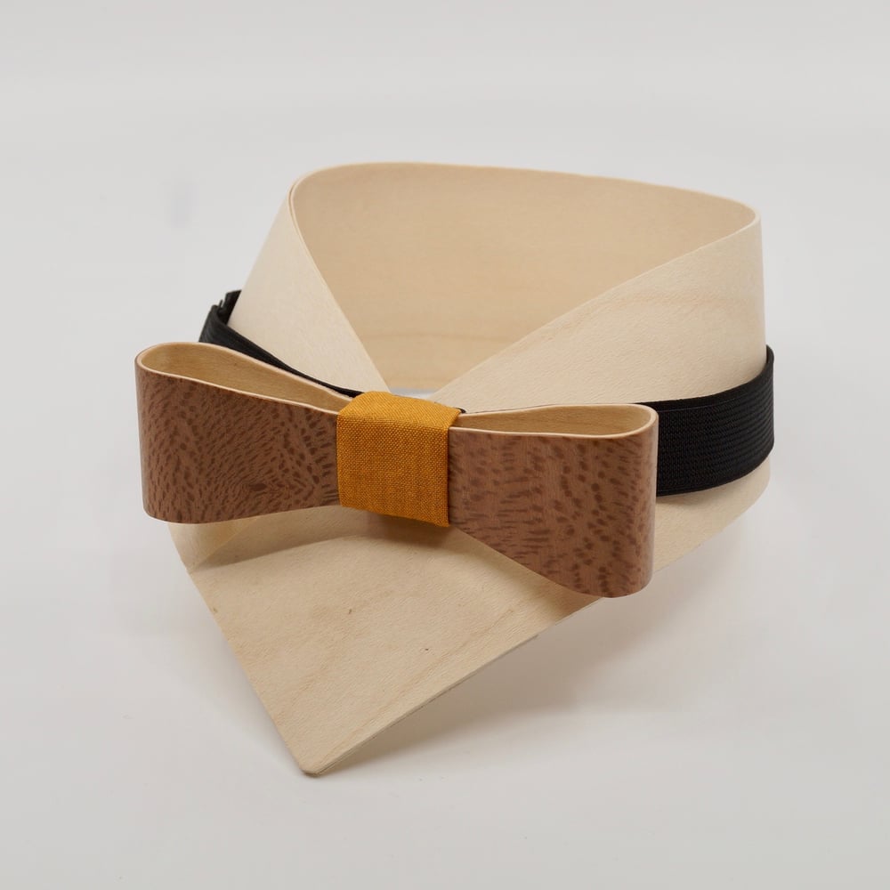 Image of Noeud Papillon en Bois - Platane / Moutarde