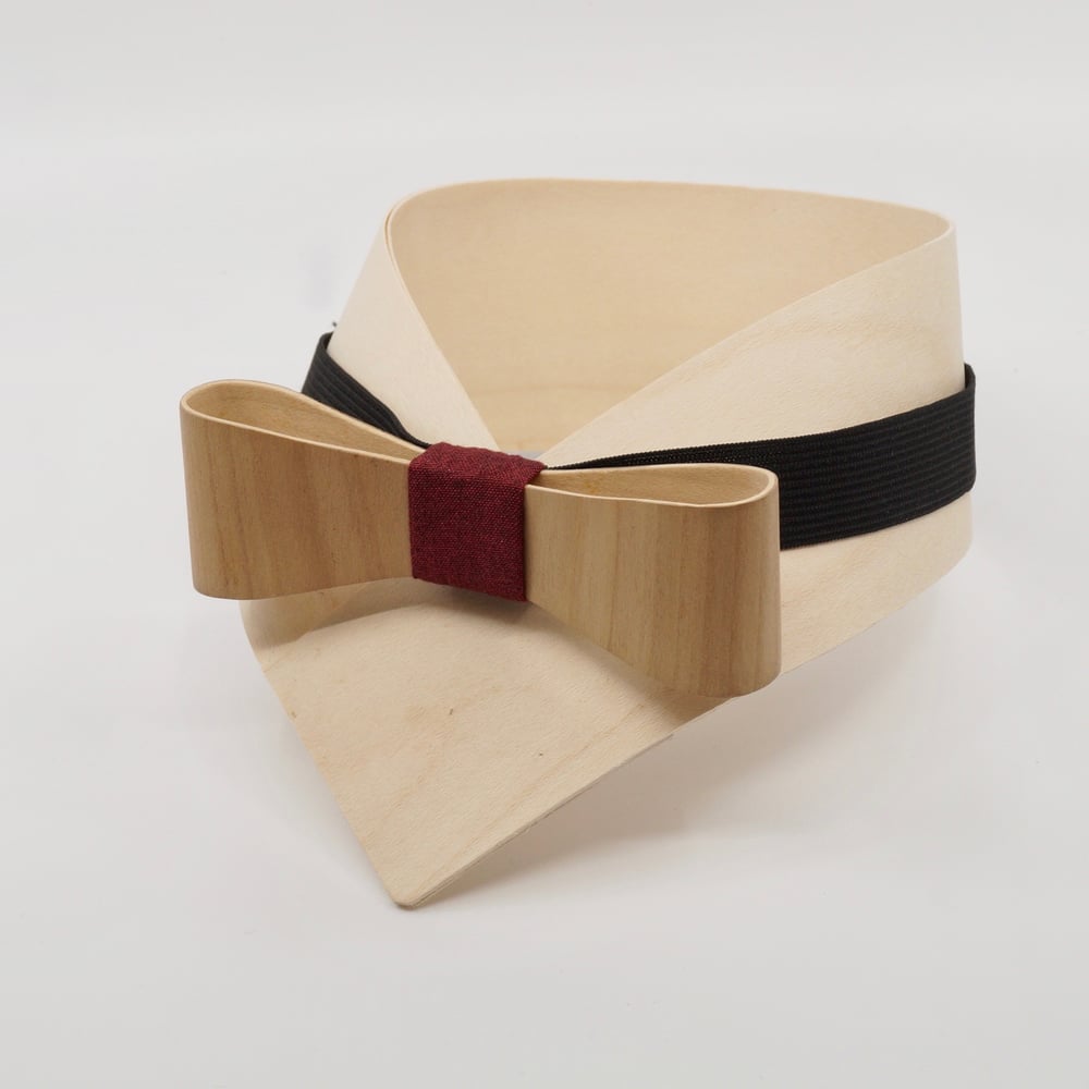 Image of Noeud Papillon en Bois - Merisier / Bordeaux