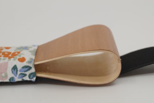 Image of Noeud Papillon en Bois - Merisier / Fleuri