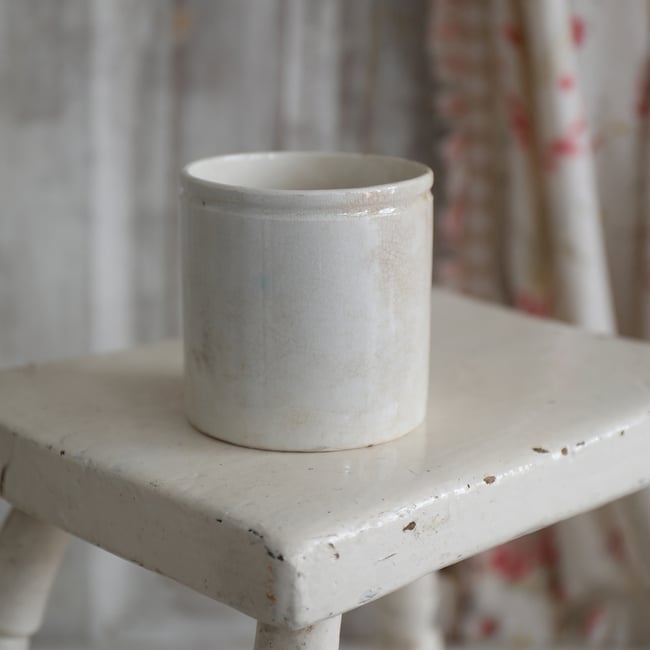  Antique little pot. - 599