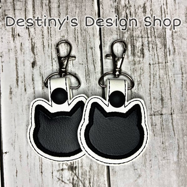 Image of Embroidered Cat Key Chain