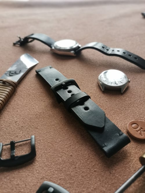 Image of 22mm Black watch strap