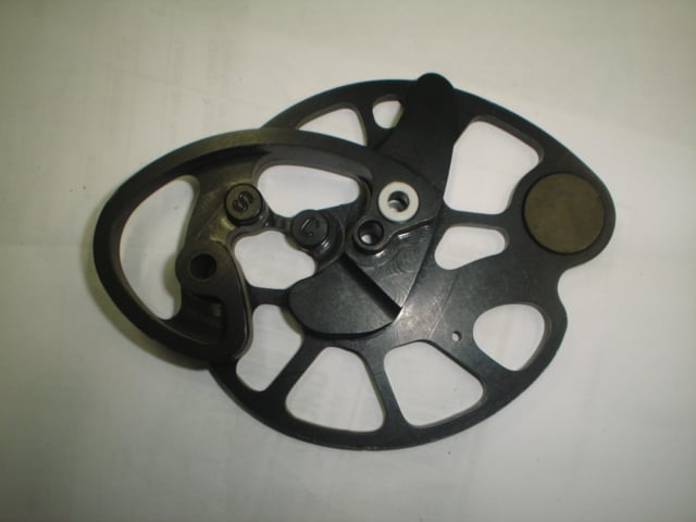 Image of MATHEWS RH MUSTANG CAM 20'' Draw 