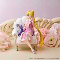 Image 1 of Sailor Moon Cosmos Ichiban Kuji Antique Style Figure
