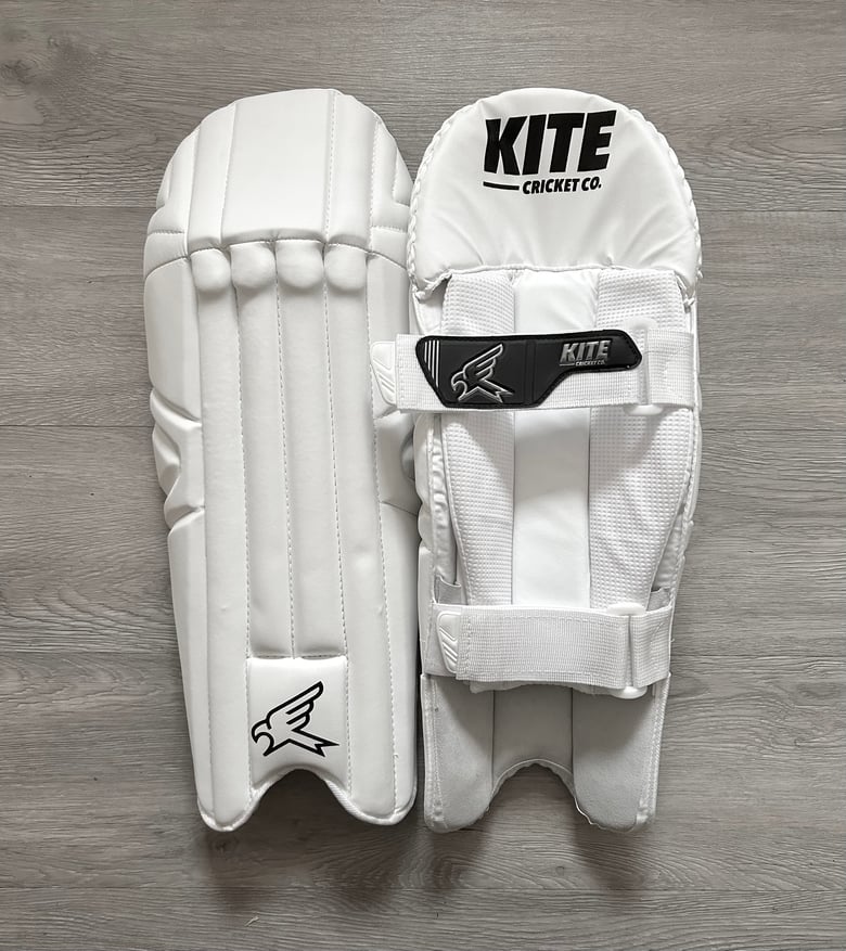 Image of Limited Edition Pro Wicket Keeping Pads
