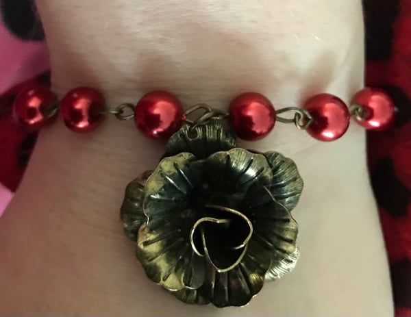 Image of Antique brass effect flower bracelet 