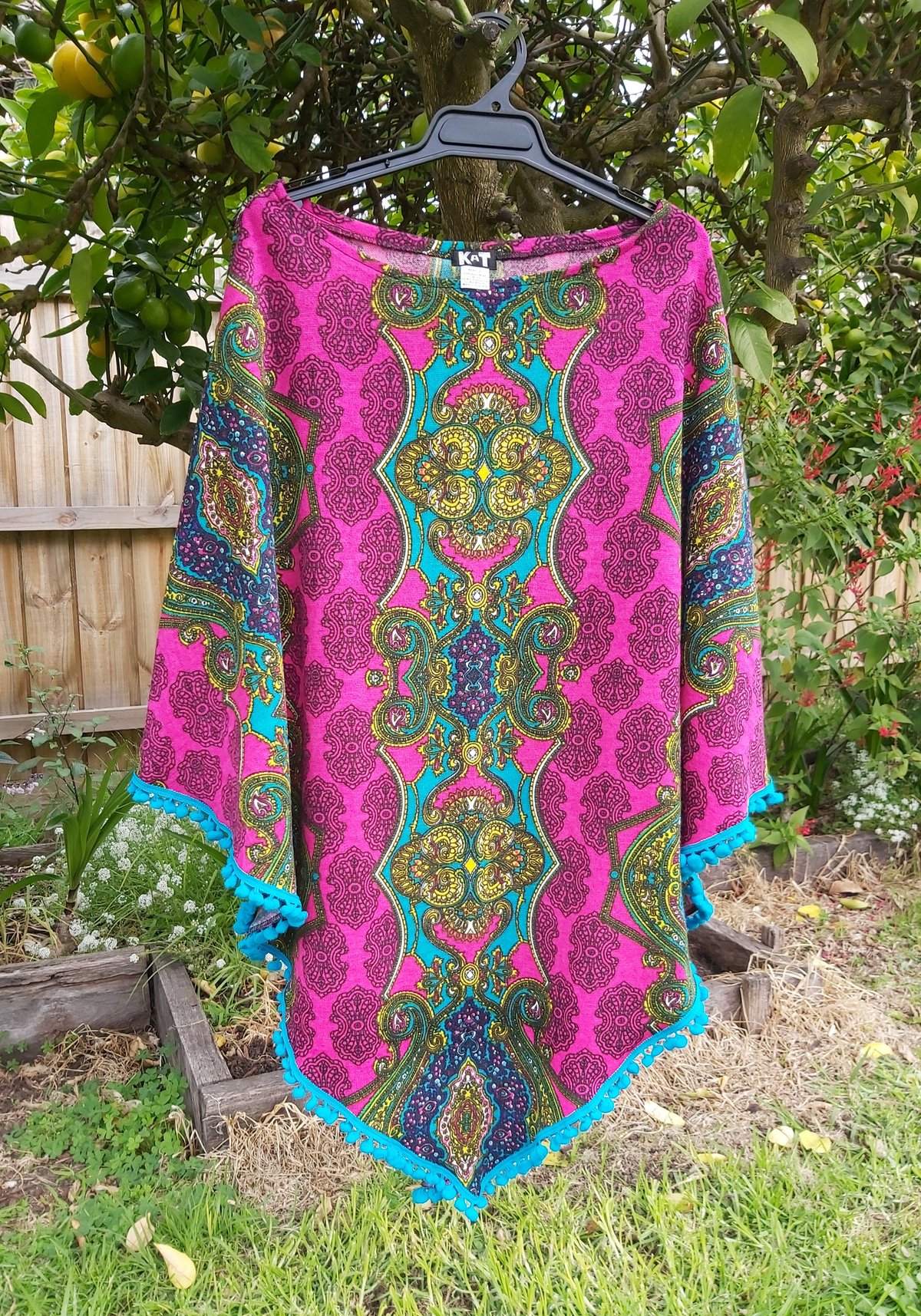 Image of Poncho pink/blue