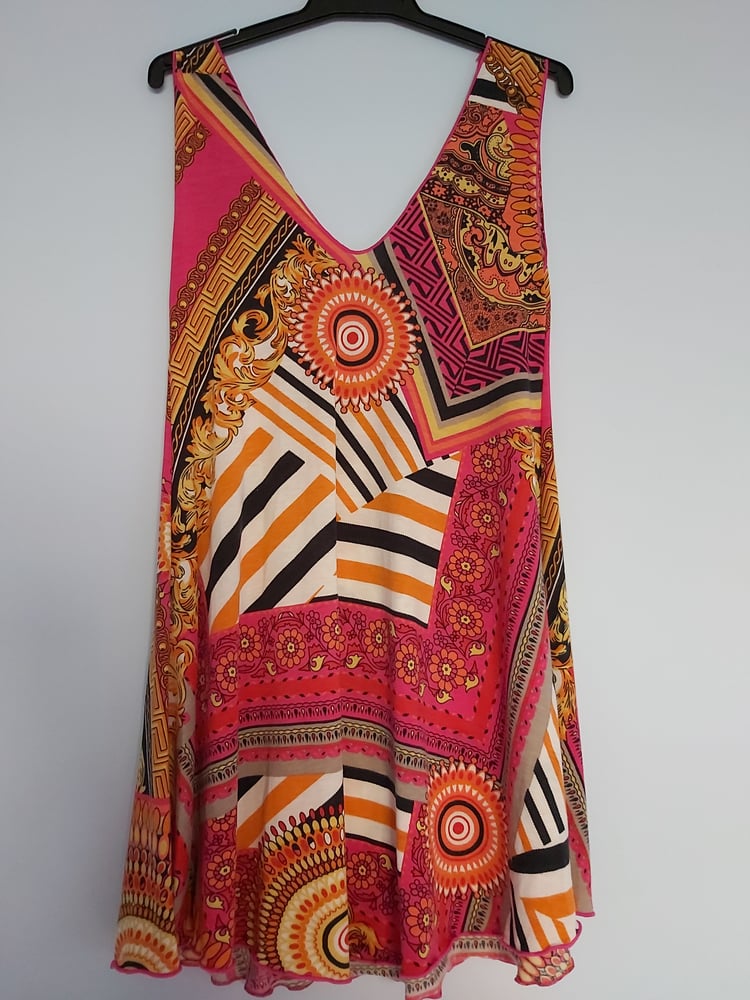 Image of Summer flared dress - v-neck pink