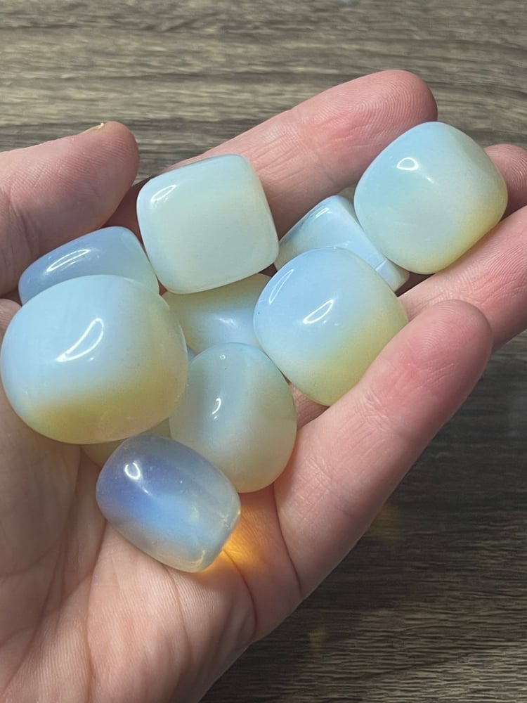 Image of Opalite cubes 