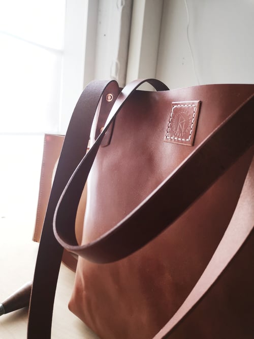 Image of Medium Tote