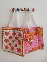 Image 1 of Totes serviettes de table Flowers 