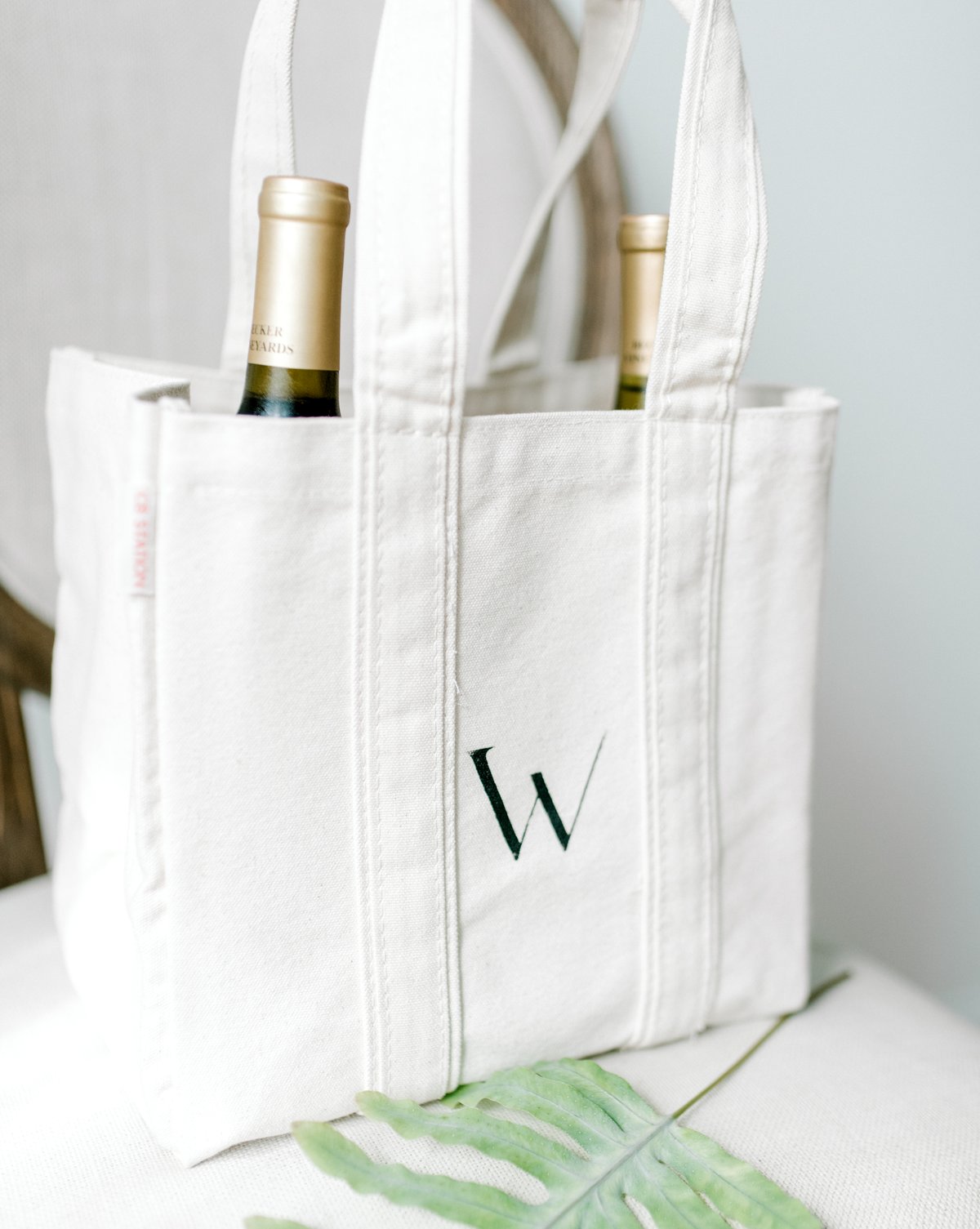 WINE CARRIER