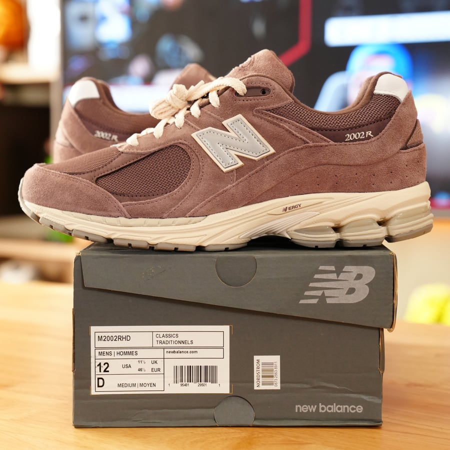 Image of New Balance 2002R Black Fig