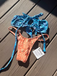 Image 2 of Complimentary Bikini Set - M 