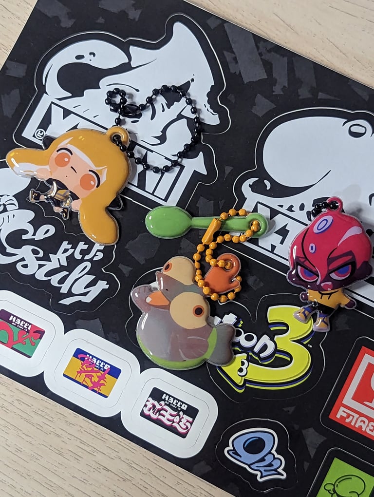 splatoon poofy charms Image 2