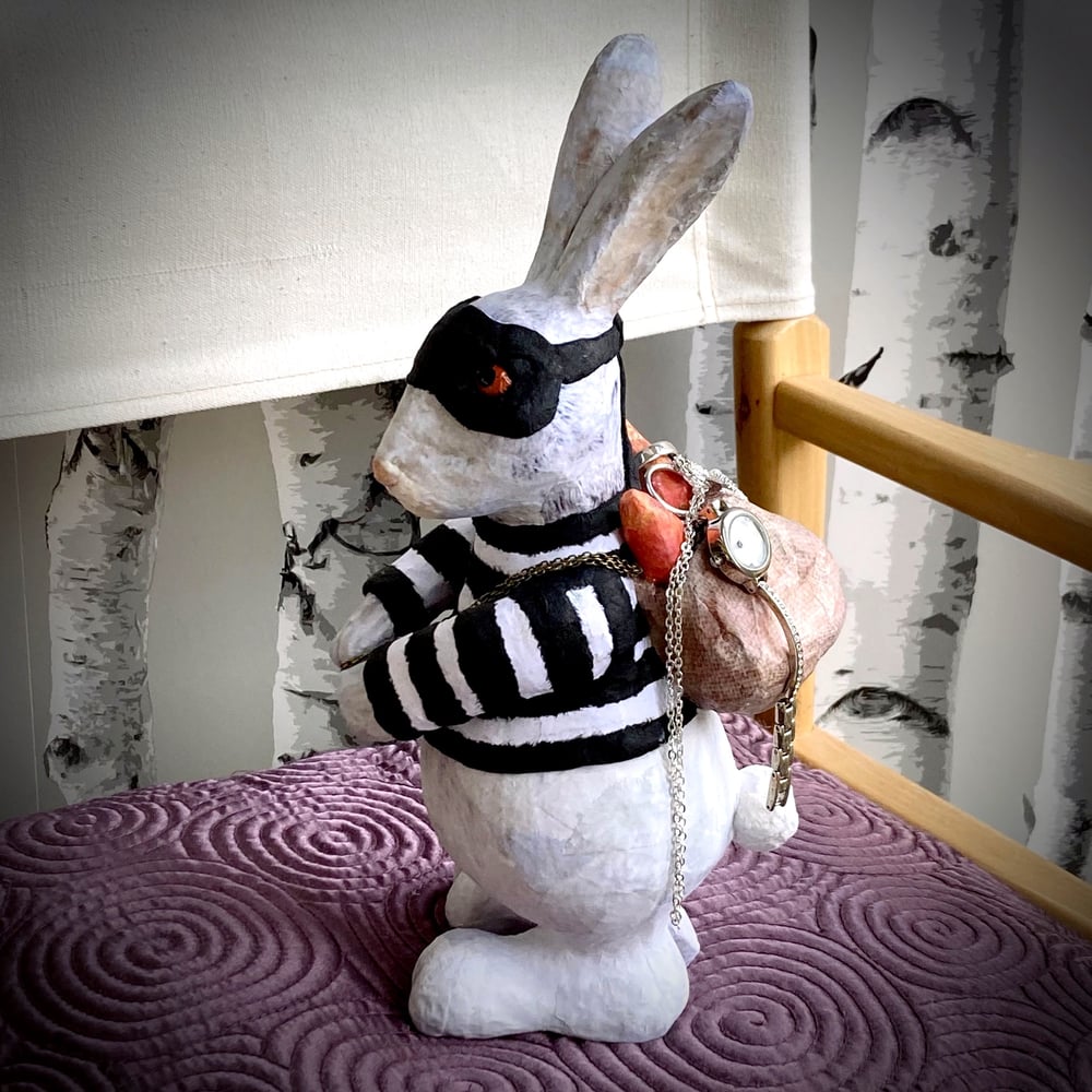 Image of Burglar Bunny ~ Paper Sculpture