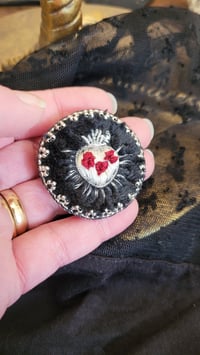 Image 2 of broche wednesday mood