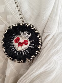 Image 4 of broche wednesday mood